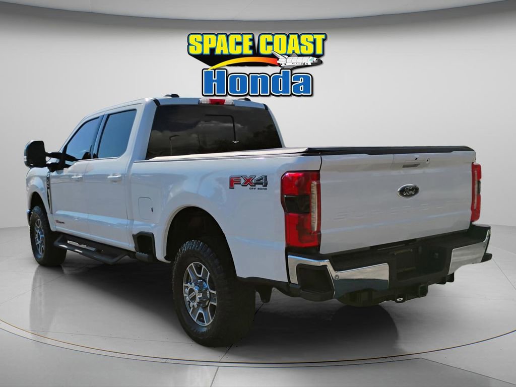 Used 2024 Ford F250 Lariat image 8