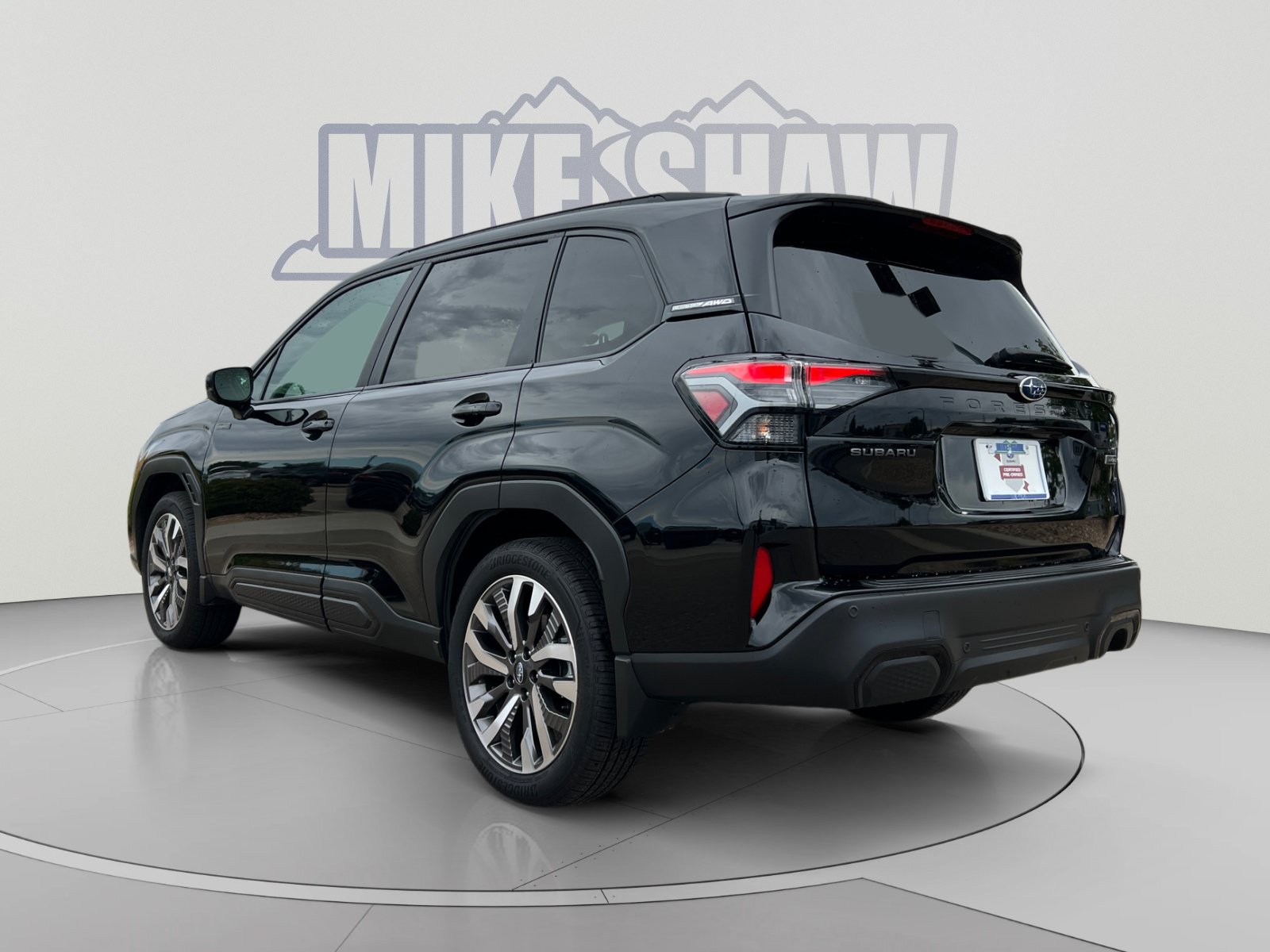 Used 2026 Subaru Forester Touring w/ Touring Hybrid Package AWD/4WD image 3