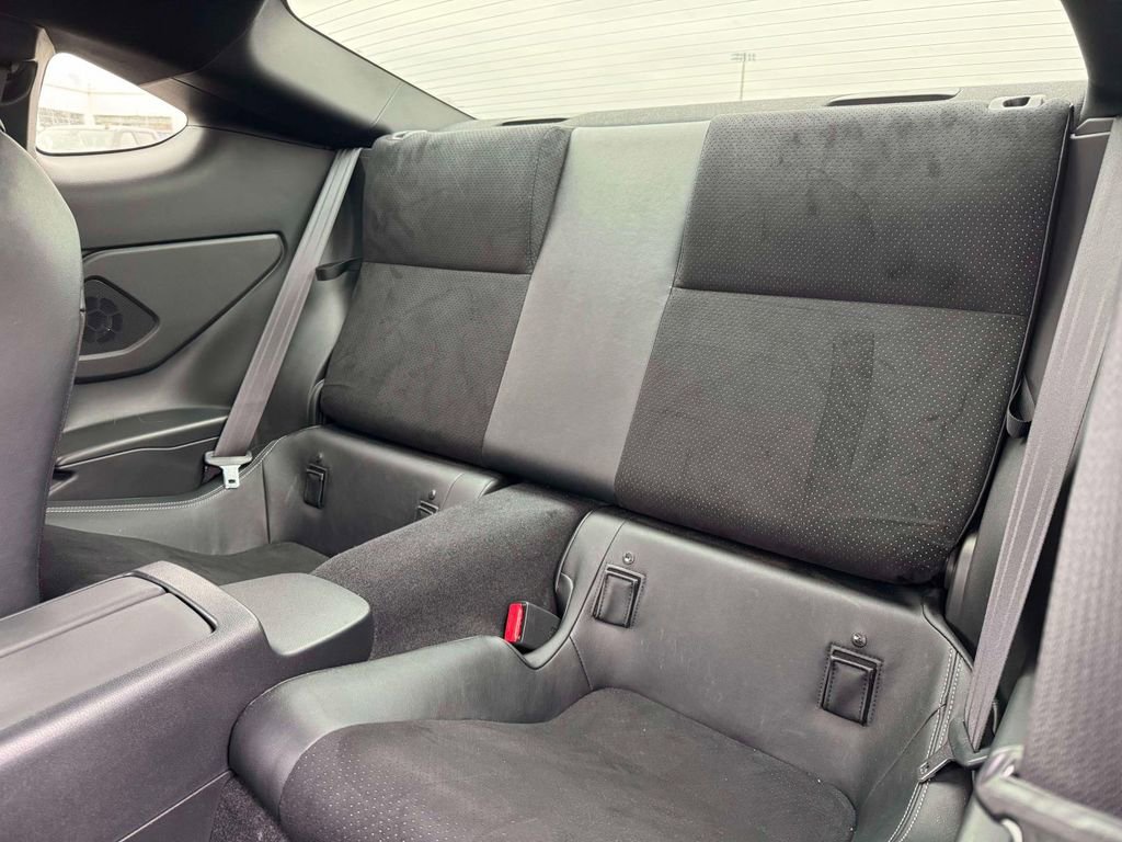 Used 2022 Toyota GR86 Premium image 11