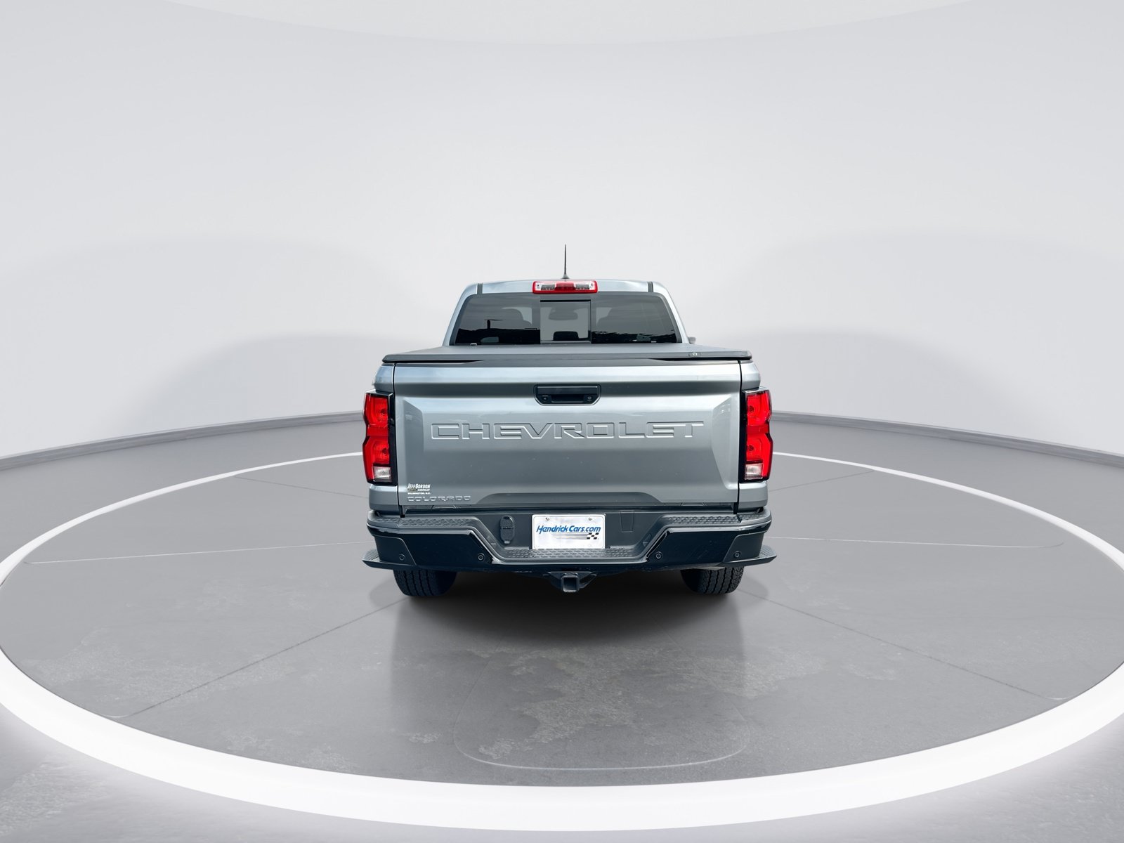 Used 2025 Chevrolet Colorado Z71 AWD/4WD image 8