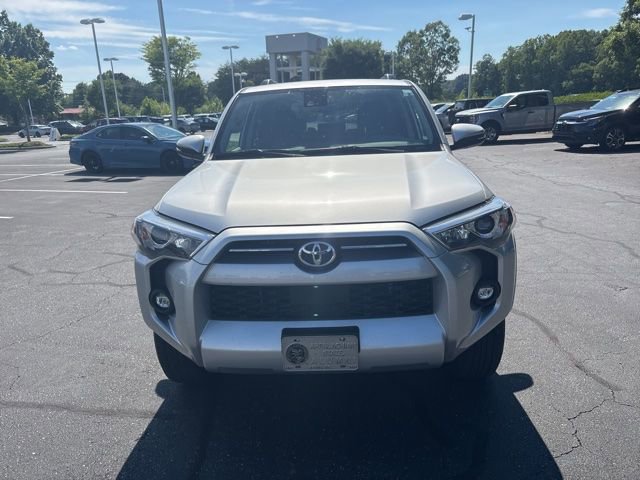 Used 2021 Toyota 4Runner SR5 Premium w/ Moonroof Package AWD/4WD image 2