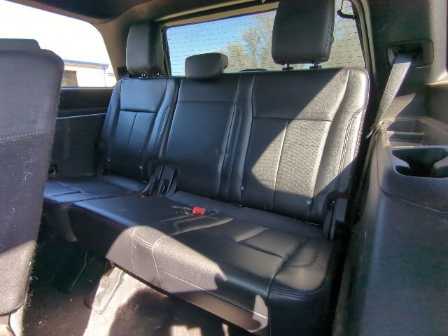 Used 2019 Ford Expedition XLT w/ Equipment Group 201A AWD/4WD image 18