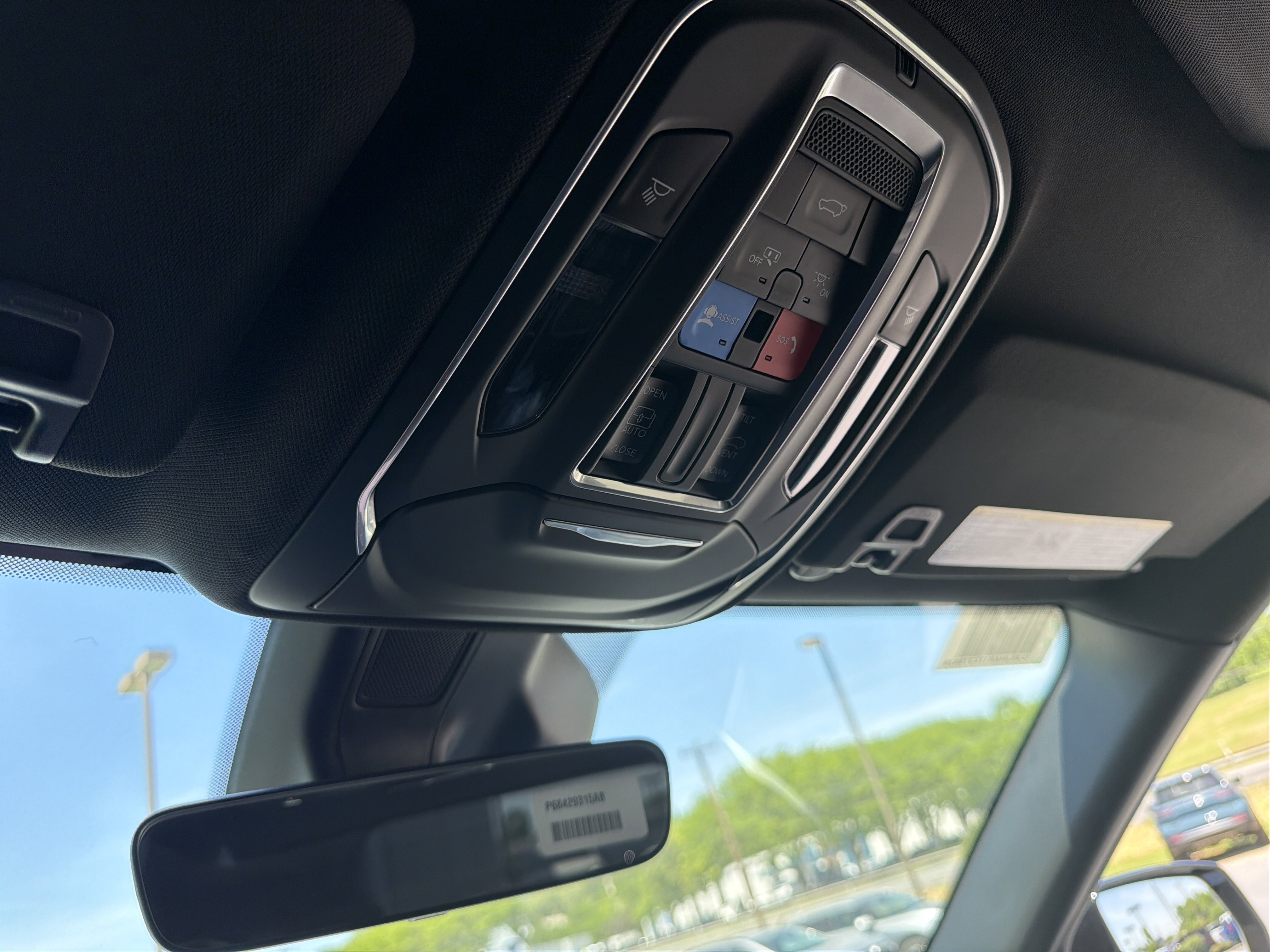 New 2026 Jeep Grand Cherokee Altitude AWD/4WD image 29