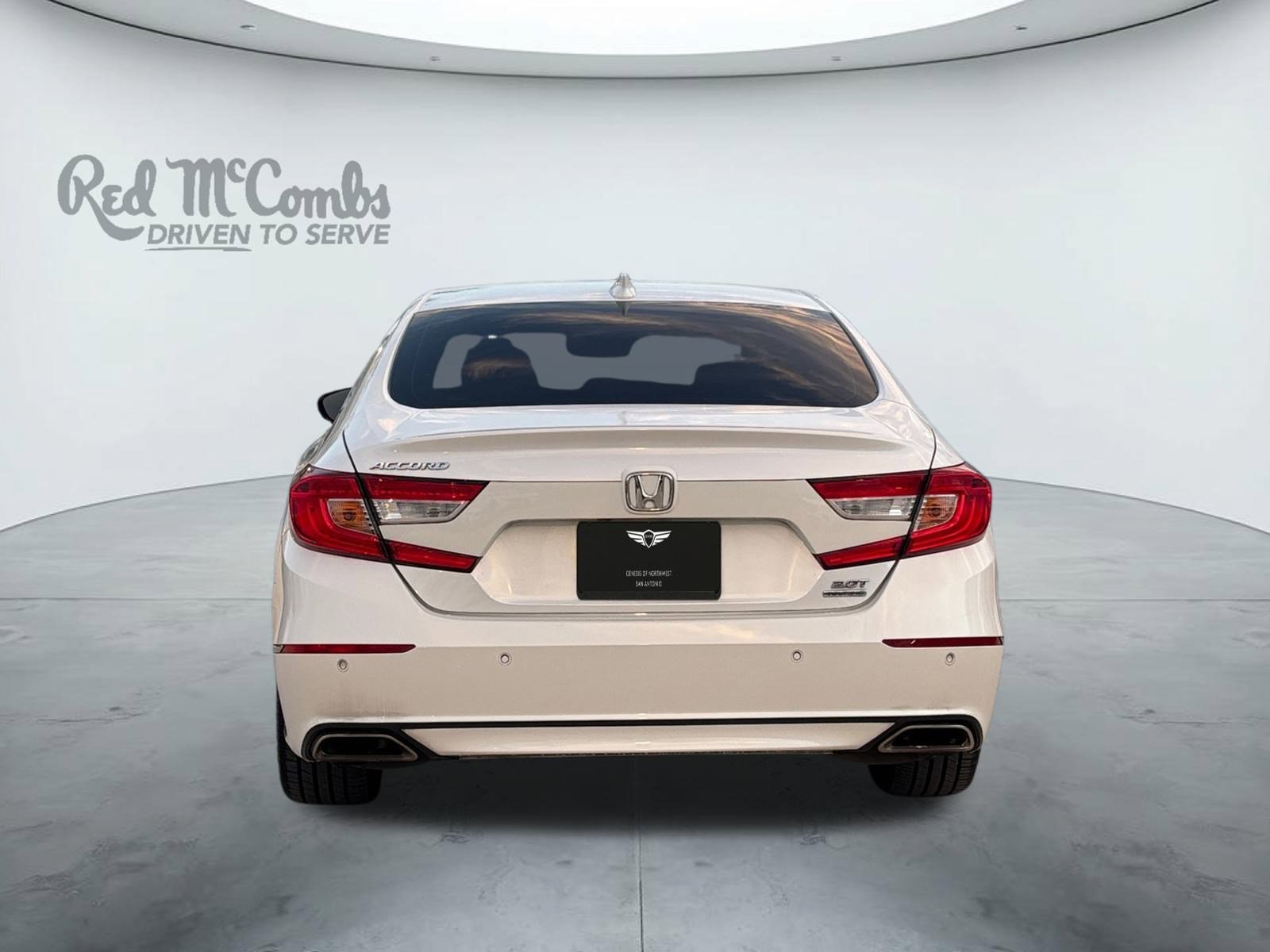 Used 2022 Honda Accord Touring image 4