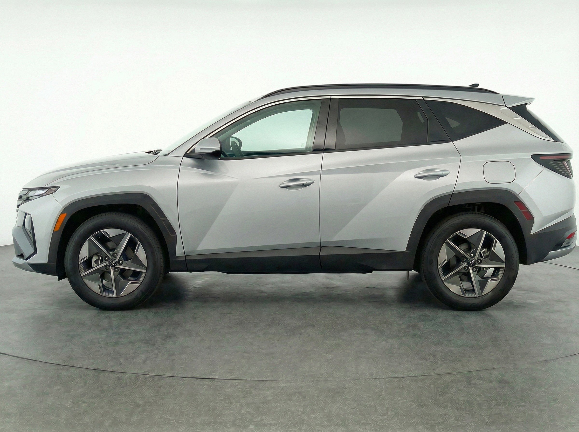 Used 2025 Hyundai Tucson SEL AWD/4WD image 5