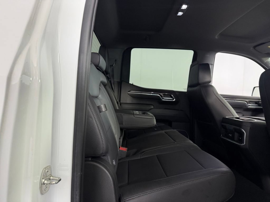 Used 2023 Chevrolet Silverado 1500 LTZ AWD/4WD image 21