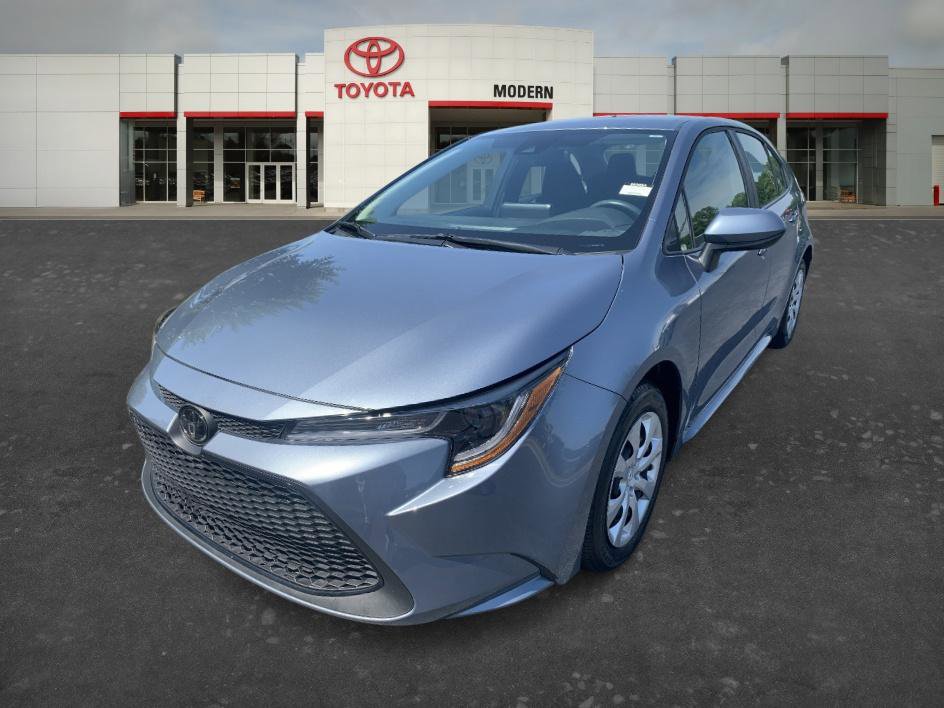 Certified 2022 Toyota Corolla LE FWD image 1