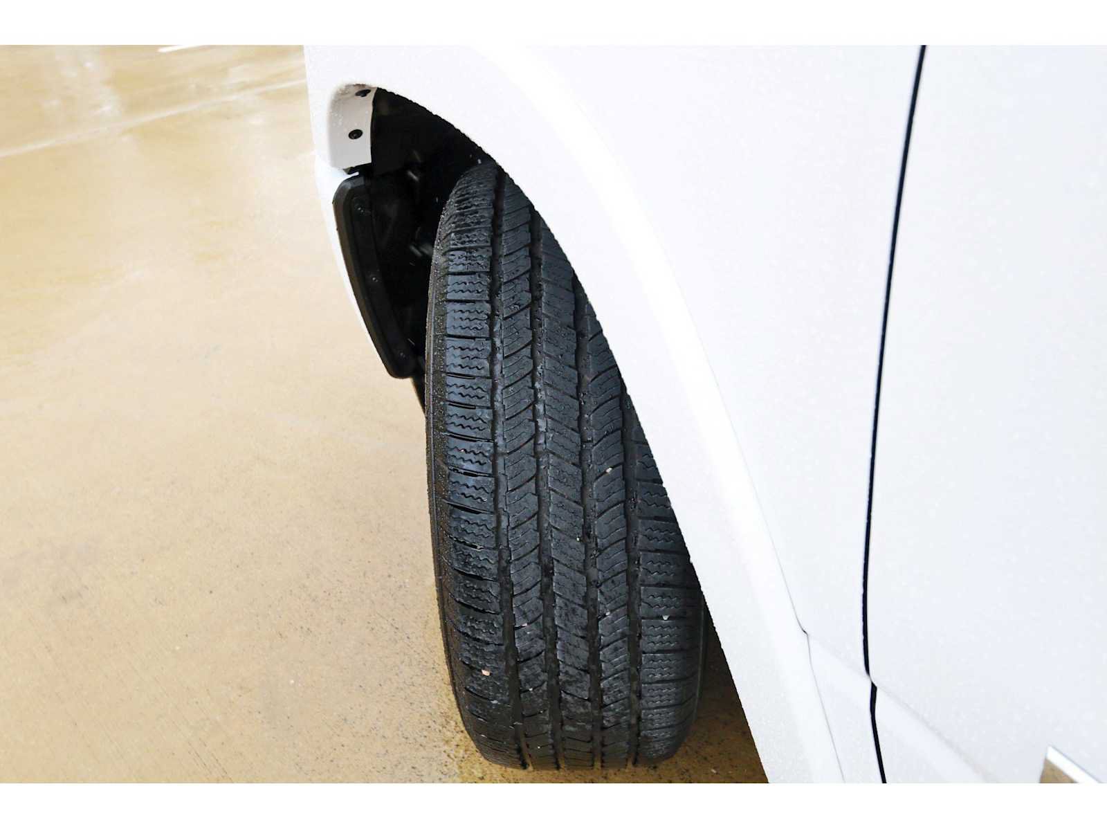 Used 2026 RAM 1500 Laramie RWD image 28