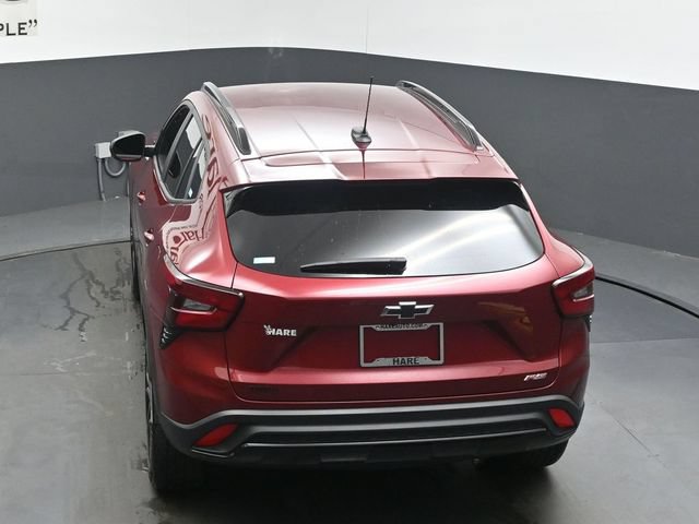 Used 2025 Chevrolet Trax RS FWD image 61