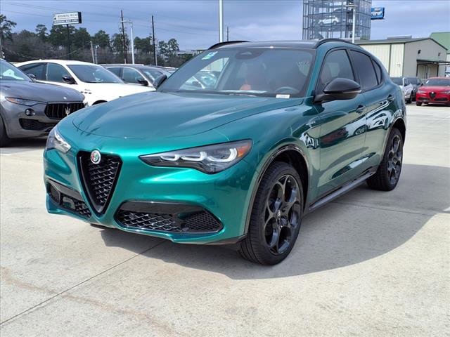 New 2025 Alfa Romeo Stelvio Sprint w/ Veloce Package image 7