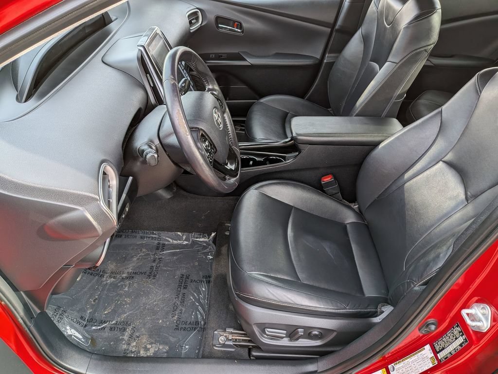 Used 2020 Toyota Prius Prime Limited FWD image 15