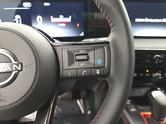 New 2027 Nissan Kicks SR w/ SR Premium Package FWD image 26