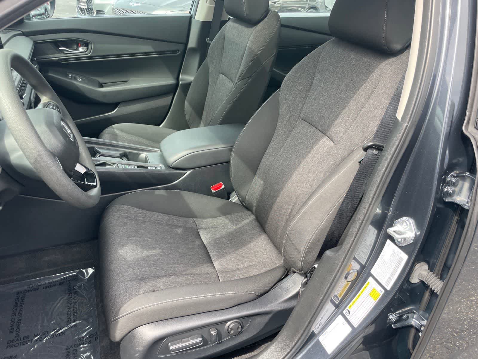 Used 2023 Honda Accord EX image 9