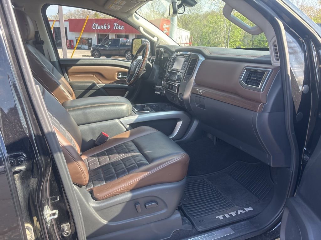 Used 2017 Nissan Titan Platinum Reserve image 8