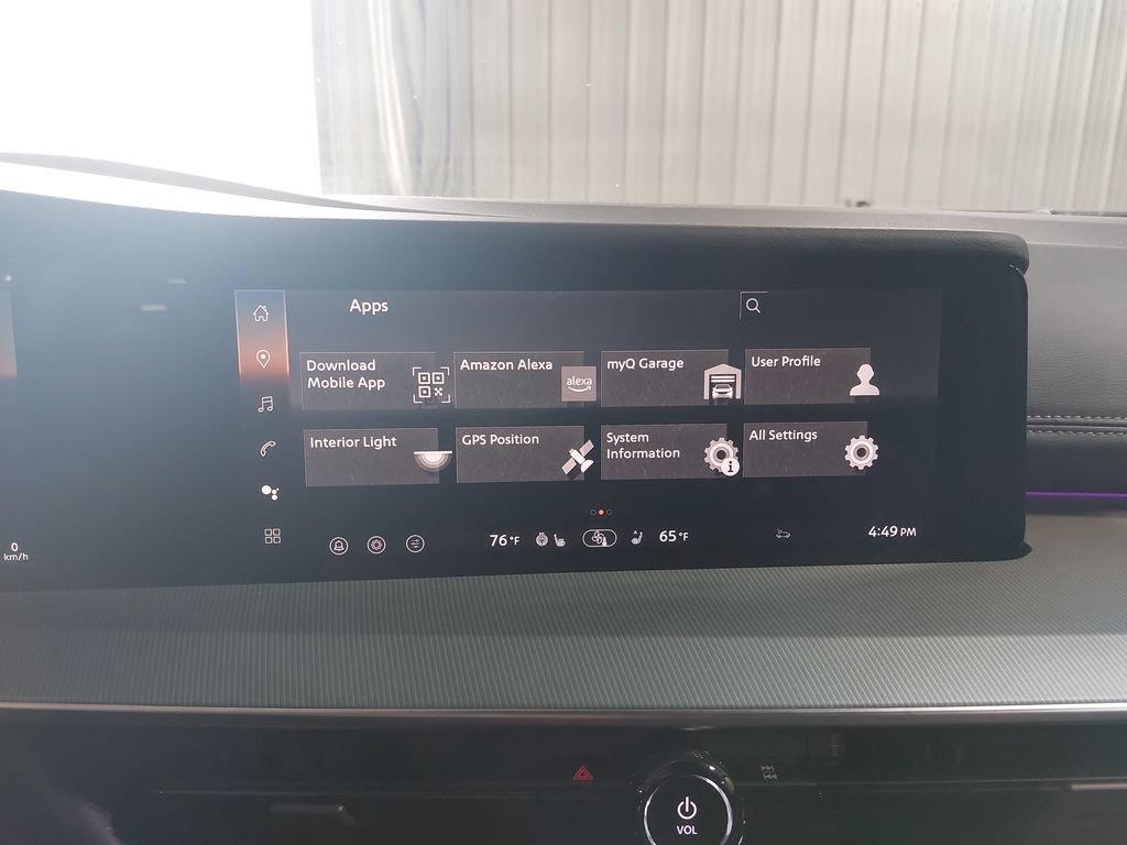 Certified 2025 Nissan Murano SL w/ Cargo Package AWD/4WD image 23