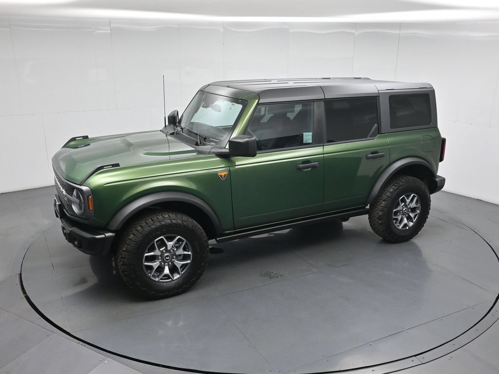 Certified 2025 Ford Bronco Badlands AWD/4WD image 44