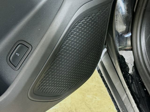 New 2026 Chevrolet Traverse LT w/ LPO, Floor Liner Package image 19