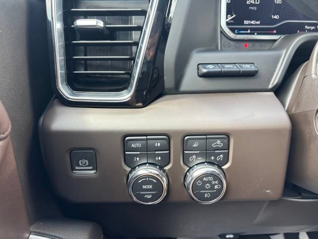 Certified 2023 GMC Sierra 1500 Denali w/ Technology Package AWD/4WD image 17