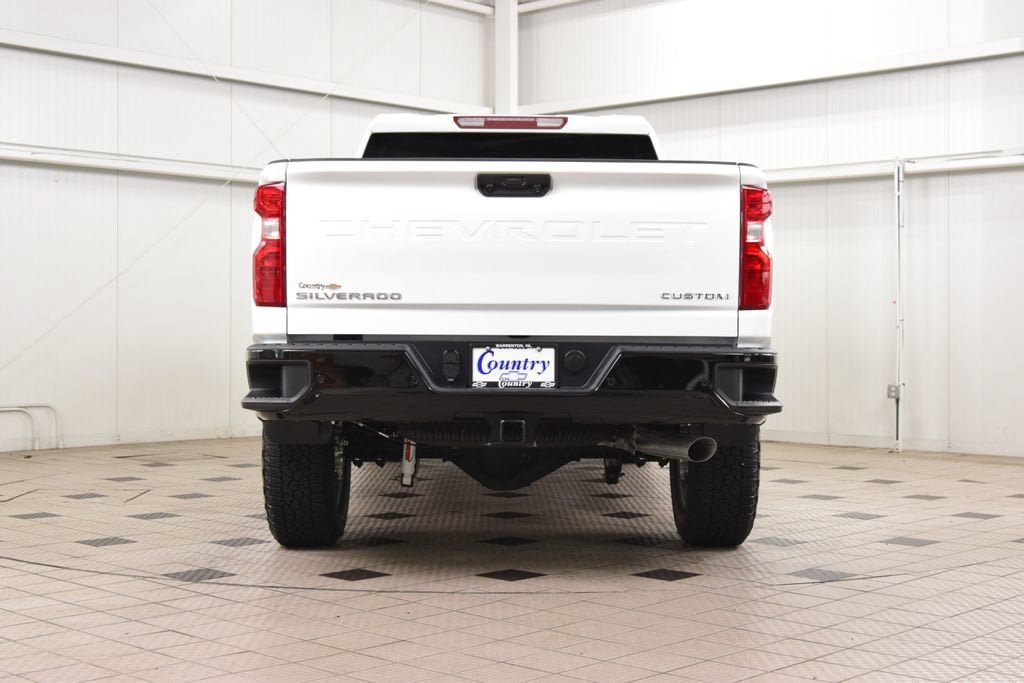New 2026 Chevrolet Silverado 2500 Custom w/ Custom Value Package AWD/4WD image 7