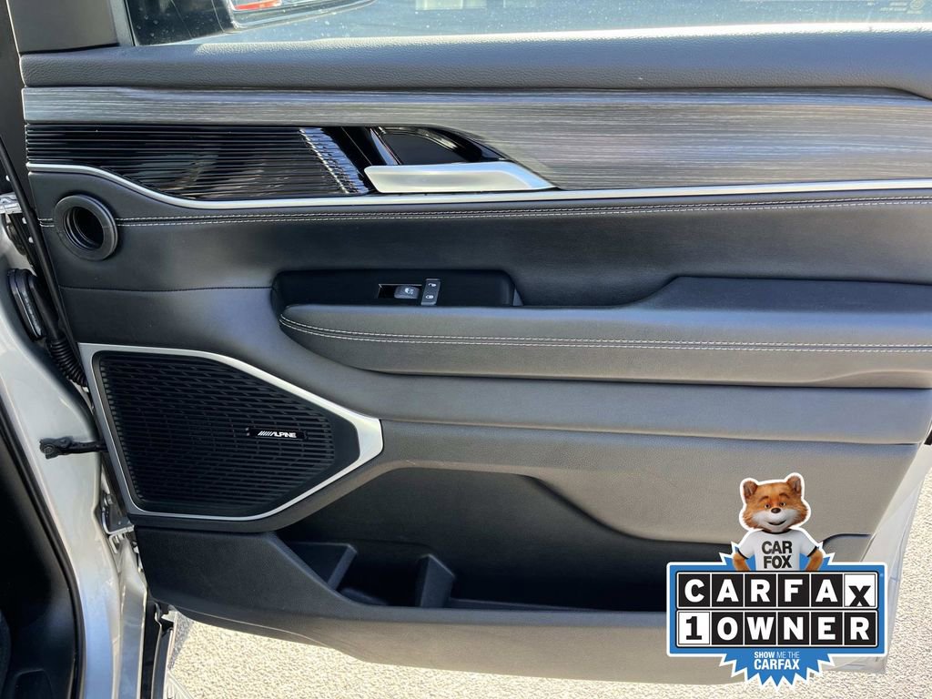 Used 2024 Jeep Wagoneer Series III image 24