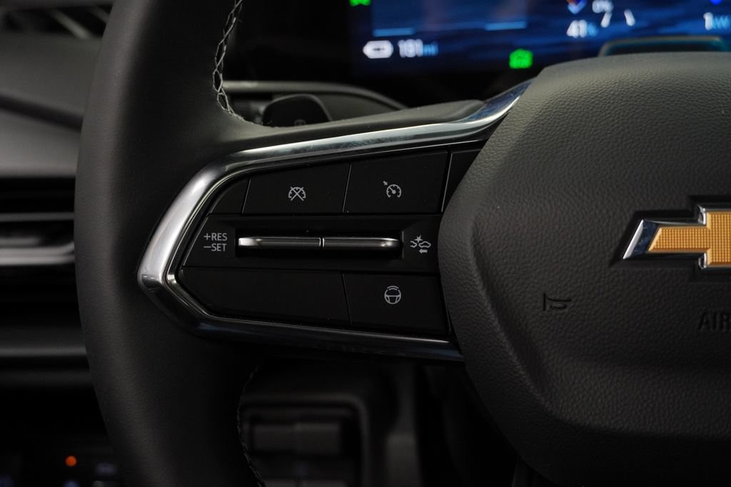 New 2026 Chevrolet Silverado EV LT AWD/4WD image 19