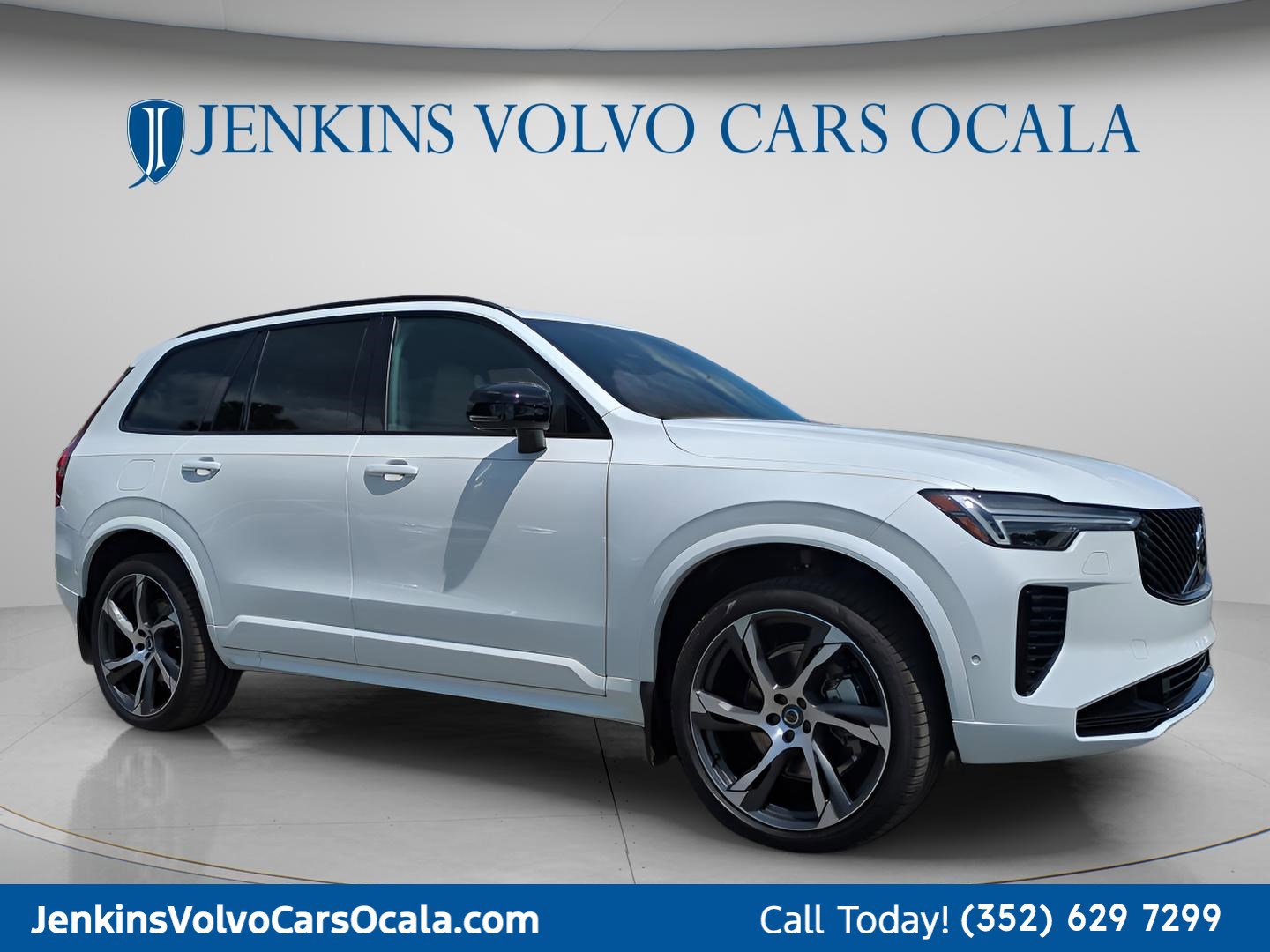 New 2026 Volvo XC90 B6 Ultra w/ Lounge Package