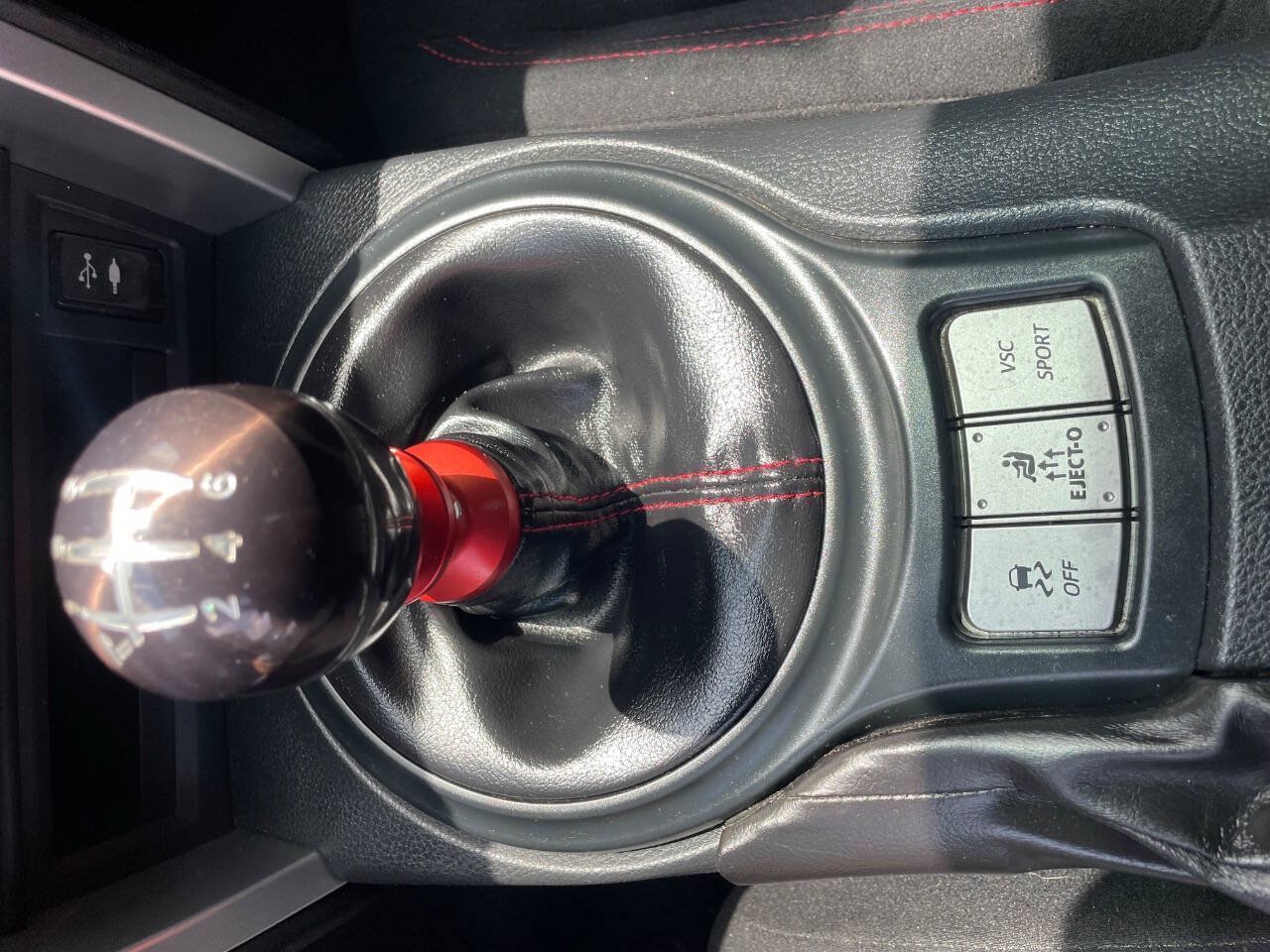Used 2016 Scion FR-S RWD image 25