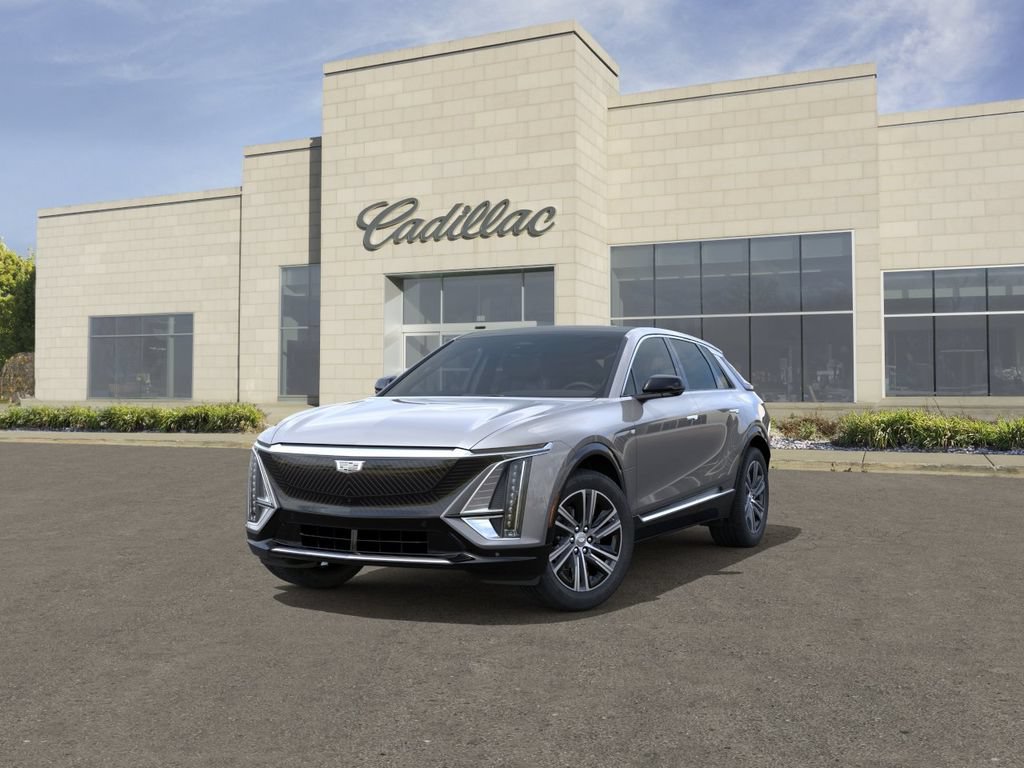 New 2026 Cadillac Lyriq Luxury w/ LPO, Floor Liner Package AWD/4WD image 8