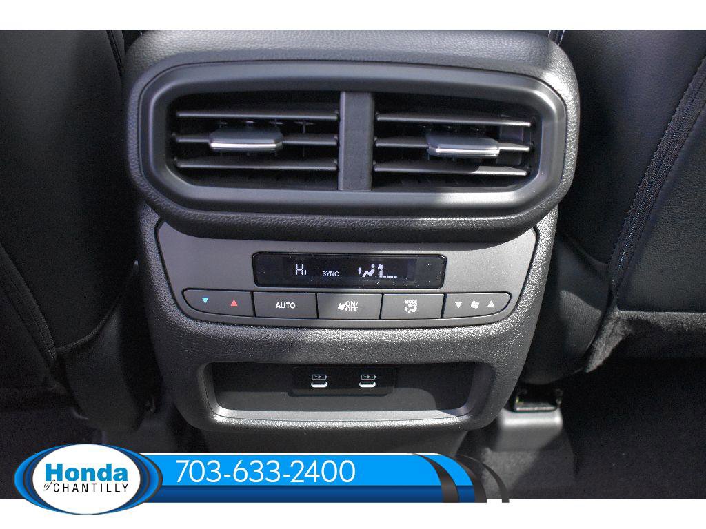 New 2026 Honda Pilot Touring image 32