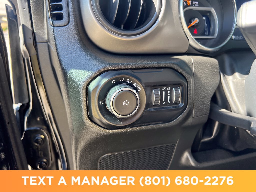 Used 2022 Jeep Wrangler Unlimited Sport AWD/4WD image 31