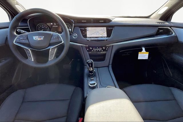 New 2026 Cadillac XT5 Premium Luxury w/ Driver Assist Package image 6