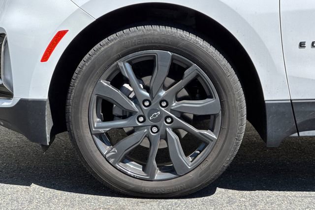 Used 2023 Chevrolet Equinox RS FWD image 42