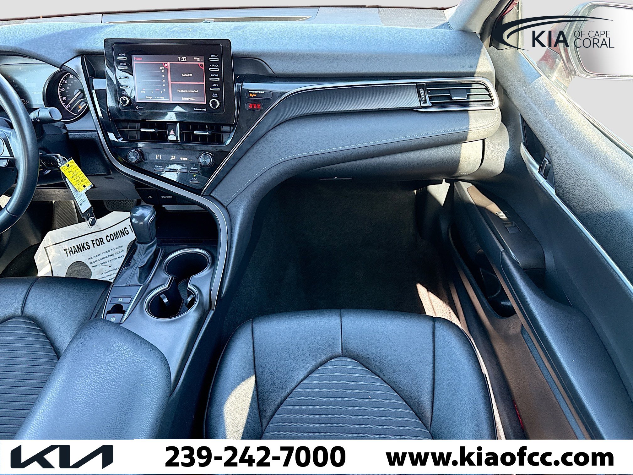 Used 2021 Toyota Camry SE image 17