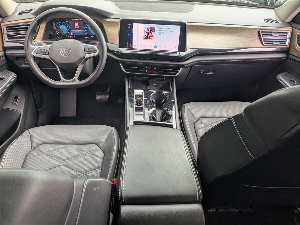 Used 2024 Volkswagen Atlas SE image 31