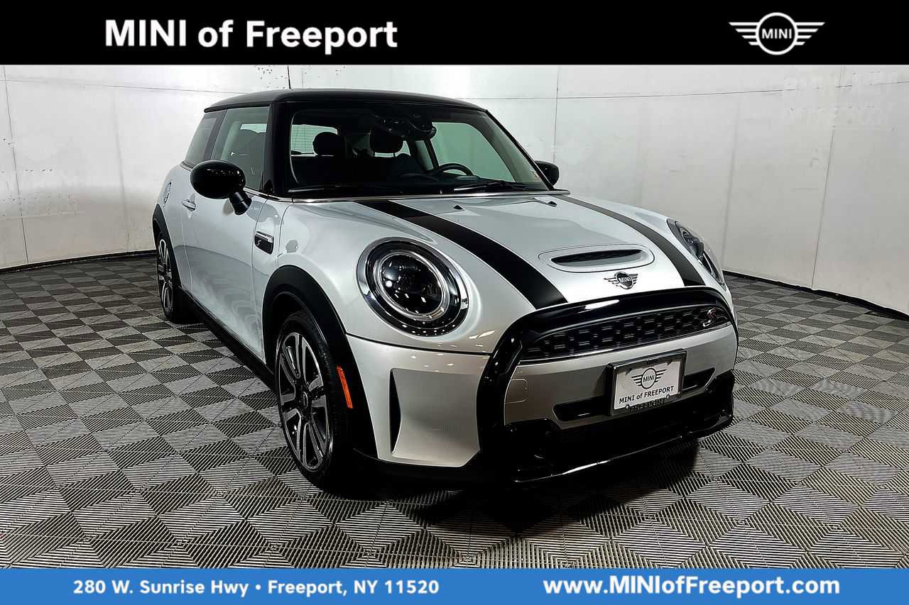 Certified 2023 MINI Cooper S FWD image 1