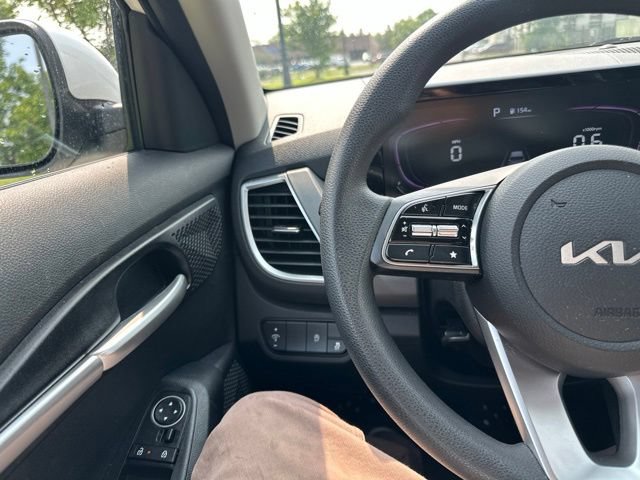 Certified 2024 Kia Seltos LX AWD/4WD image 35