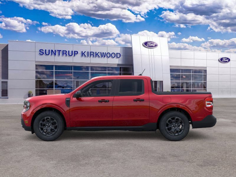 New 2026 Ford Maverick XLT w/ XLT Luxury Package FWD image 3