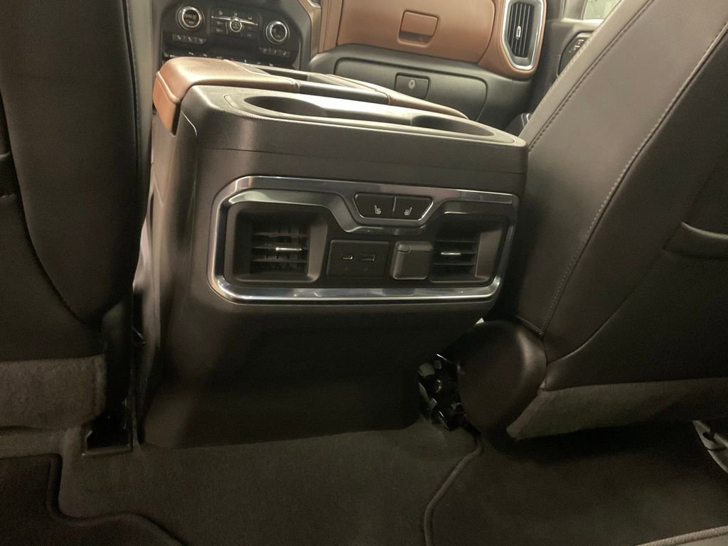 Used 2021 Chevrolet Silverado 1500 High Country image 29