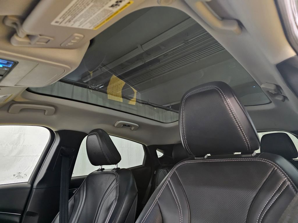 Used 2021 Ford Mustang Mach-E Premium image 22