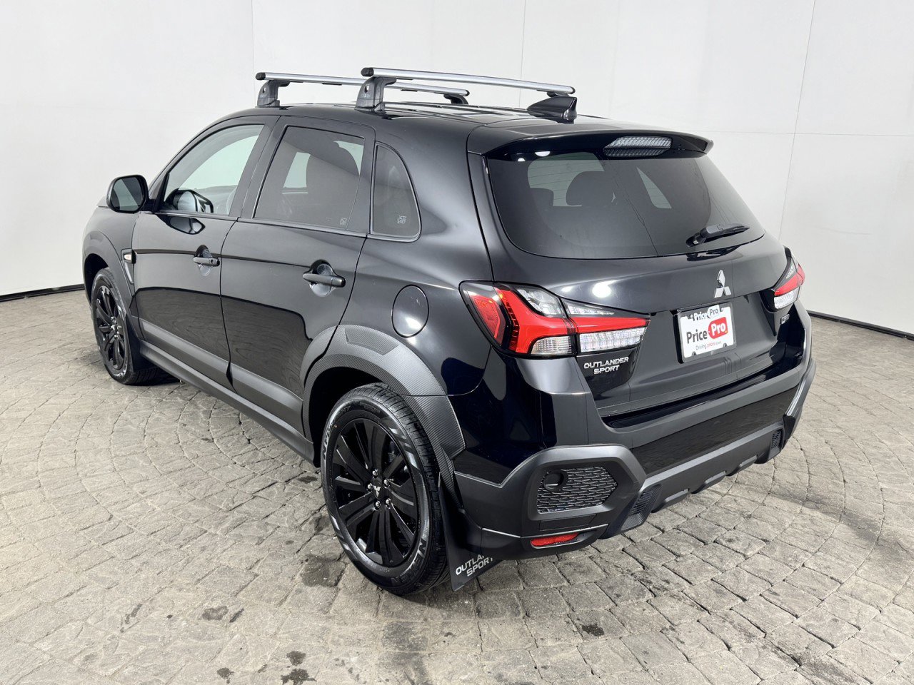 Used 2024 Mitsubishi Outlander Sport Trail Edition 2.0 AWC image 4