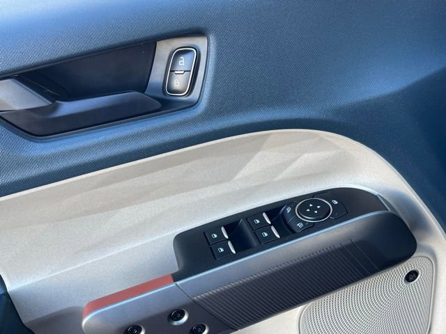 Certified 2025 Ford Maverick Lariat w/ 4K Tow Package image 24