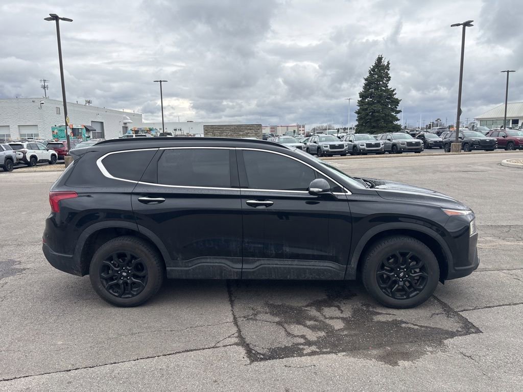 Used 2022 Hyundai Santa Fe XRT image 2