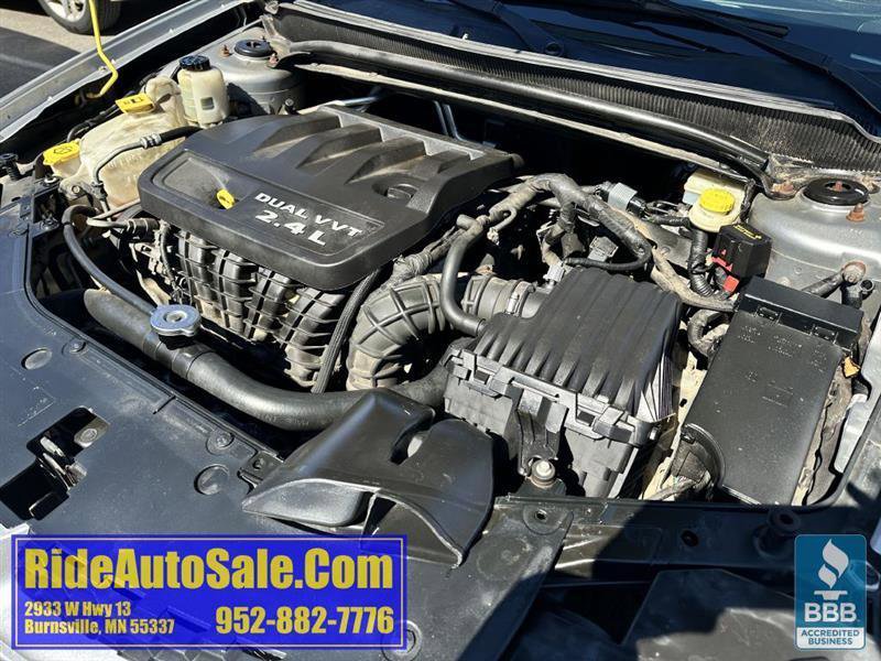 Used 2013 Dodge Avenger SXT w/ Rallye Appearance Group FWD image 23