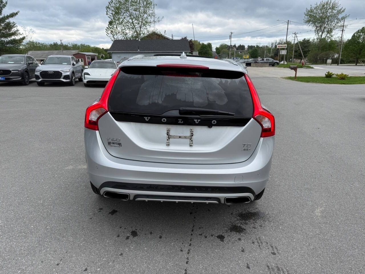 Used 2018 Volvo V60 T5 Cross Country w/ Convenience Package AWD/4WD image 5