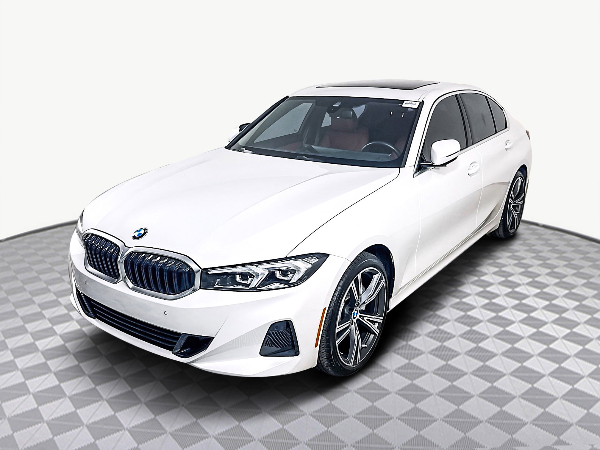 Used 2024 BMW 330i Sedan w/ Convenience Package image 4