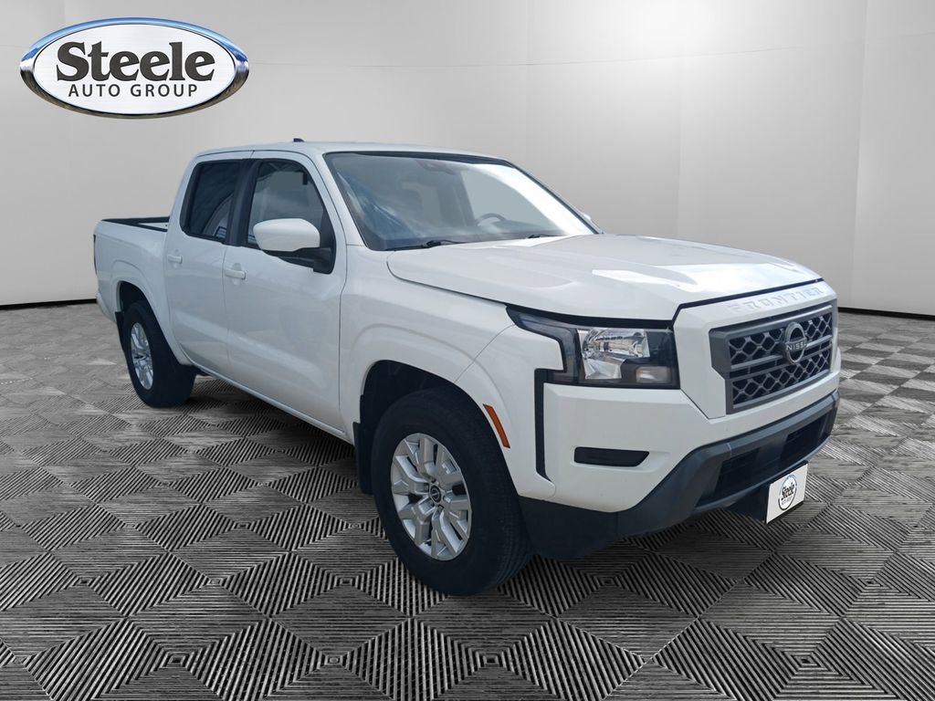 Used 2022 Nissan Frontier SV w/ Technology Package image 3