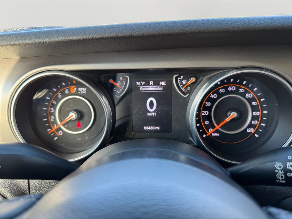 Used 2018 Jeep Wrangler Unlimited Sport S image 29