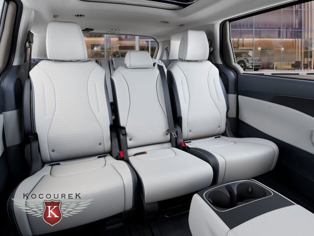 New 2026 Kia Carnival SX Prestige image 16