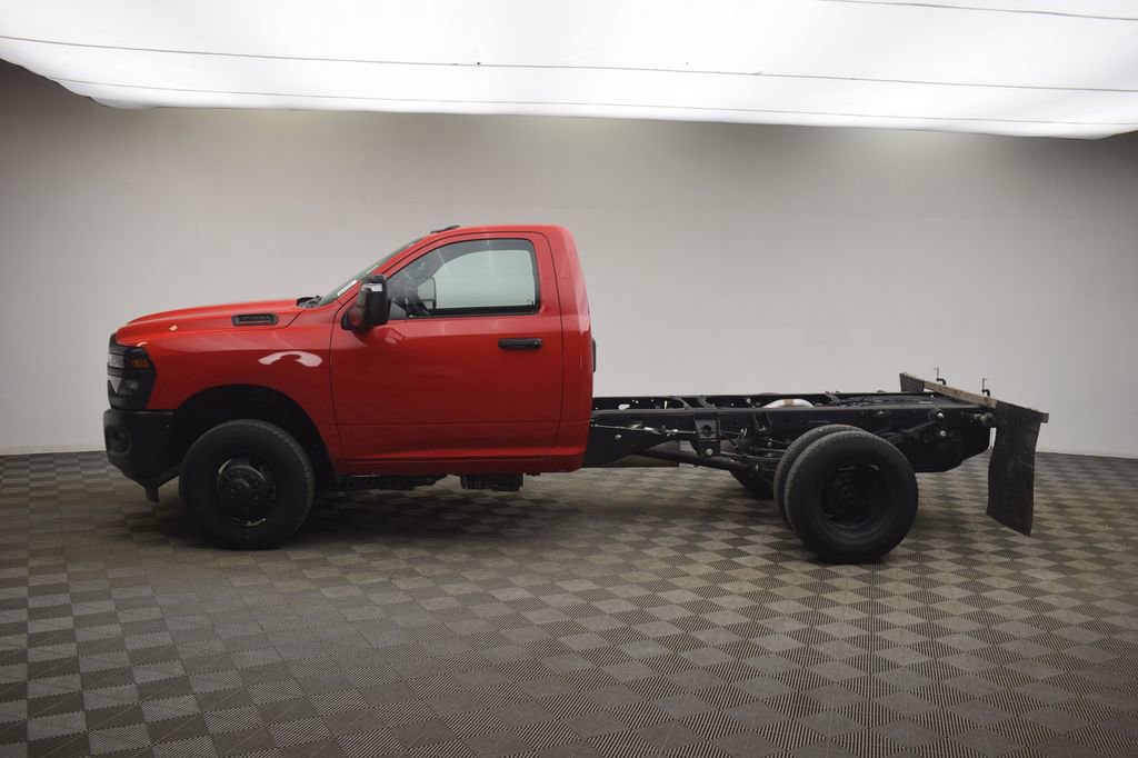 New 2026 RAM 3500 Tradesman image 14