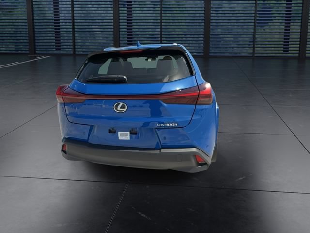 Used 2025 Lexus UX 300h FWD w/ Accessory Package (Z2) image 7